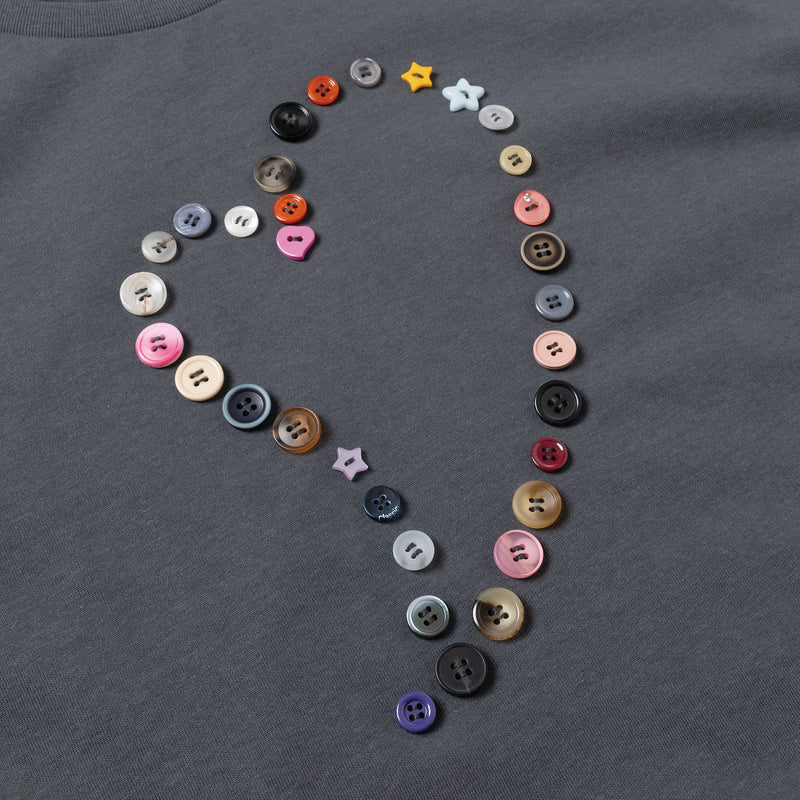 ARAKI × HIROKI TSUZUKI / BUTTON TEE BUTTON TEE – YZ
