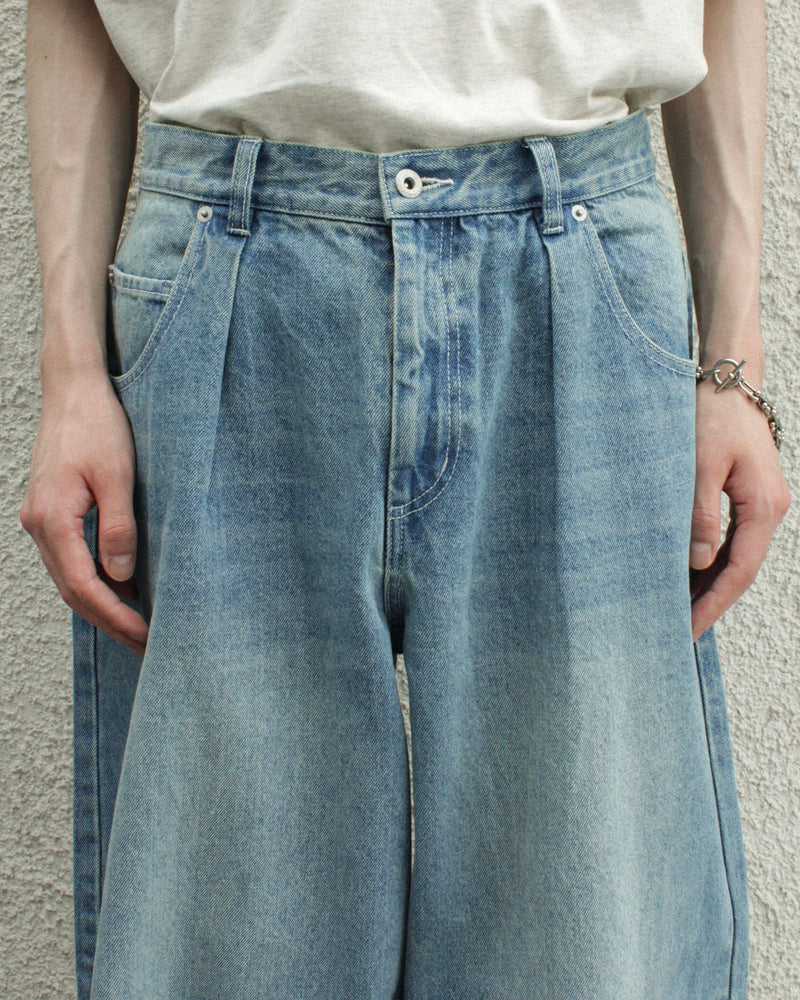 9090sカンファーウッド washed cut off baggy denim