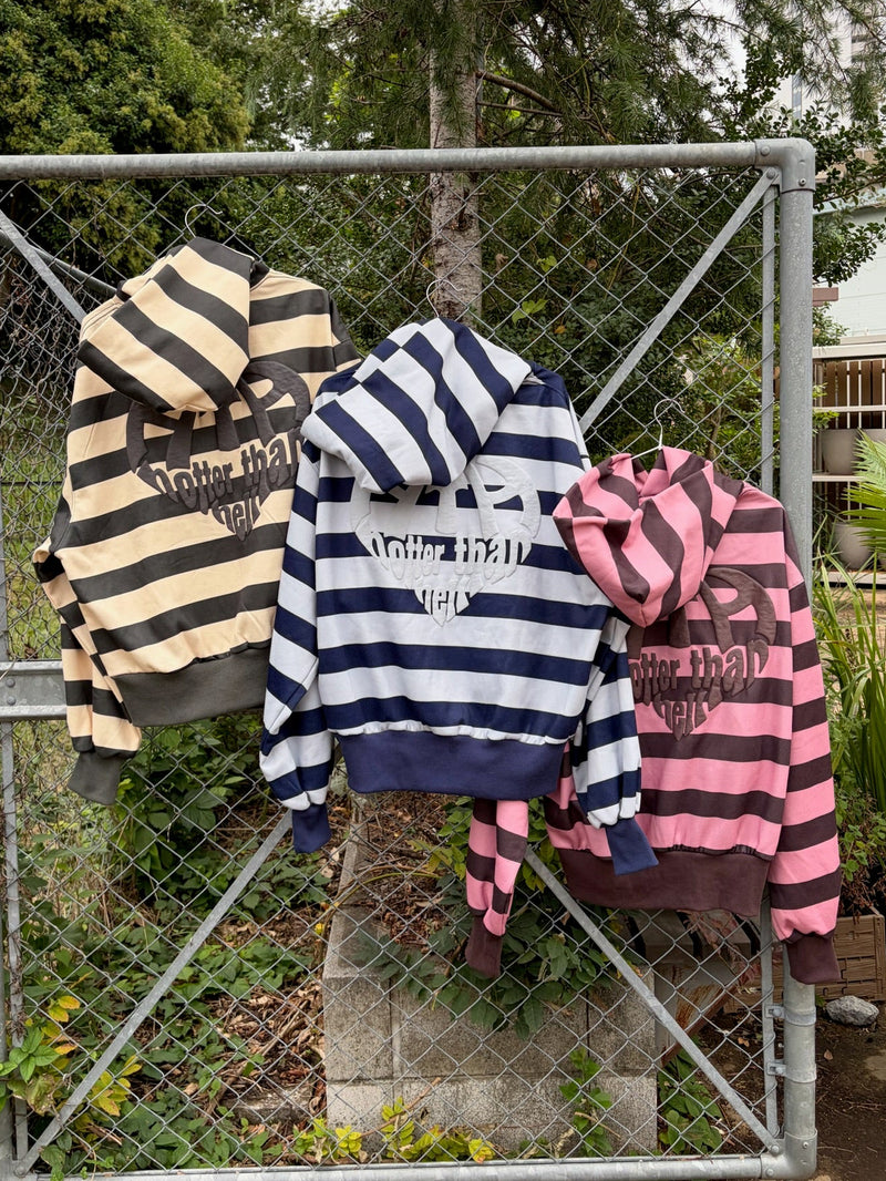 border heart logo hoodie