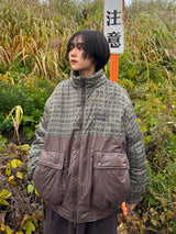 チェックのダウンジャケット 