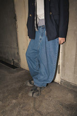 King Logo Wide TUCK DENIM PANTS