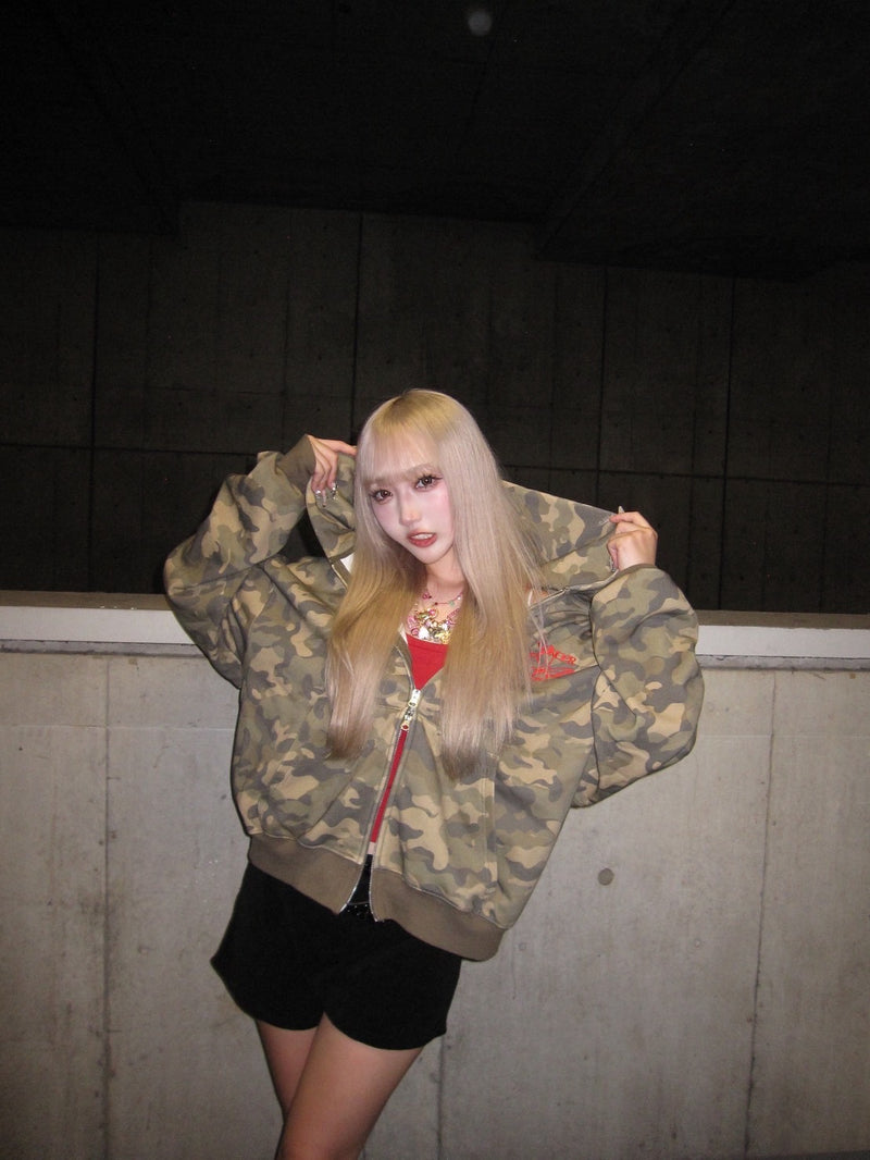 バタフライジップフーディー 