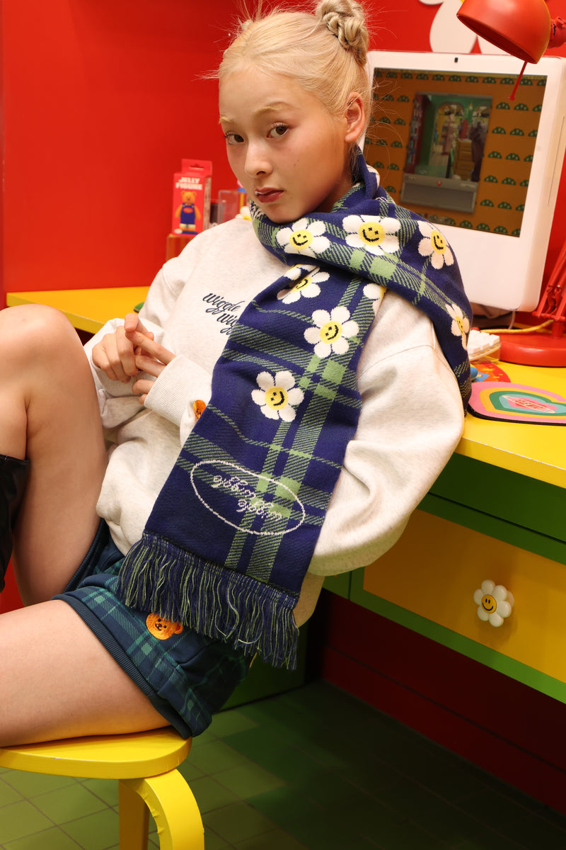 wiggle wiggle × HTH assortment design muffler