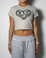 HEART LOGO APPLIQUÉ CROPPED TEE 