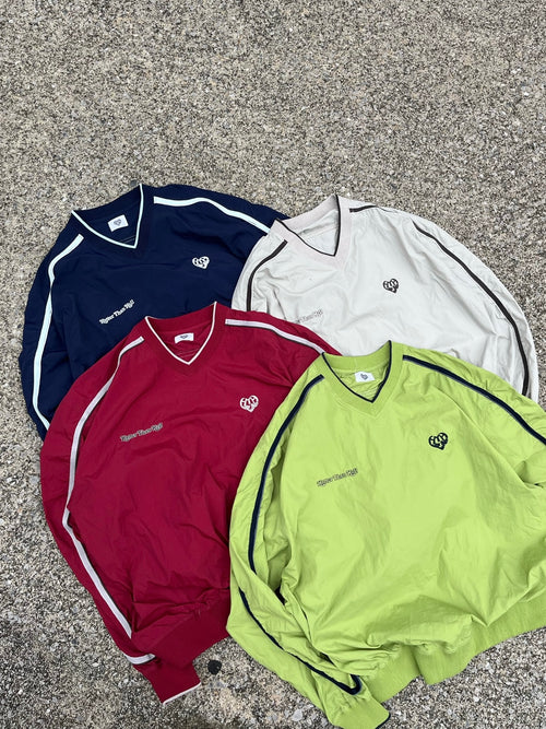 two point nylon pullover