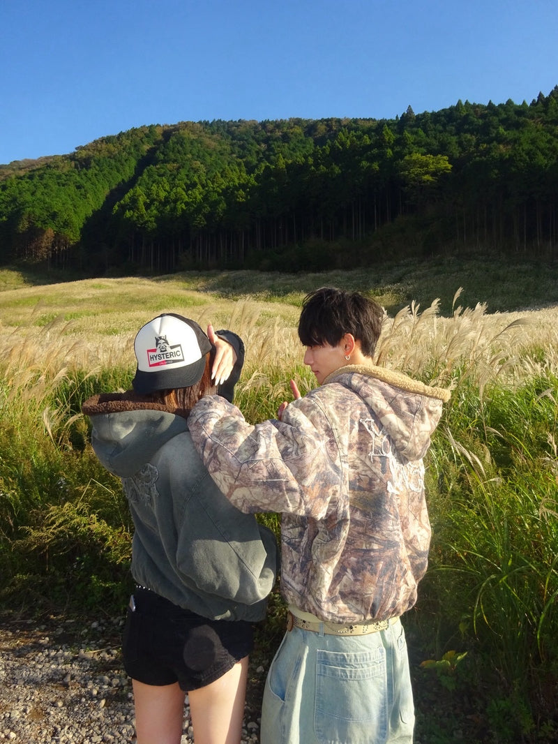 Universal logo boa duck hooded jacket