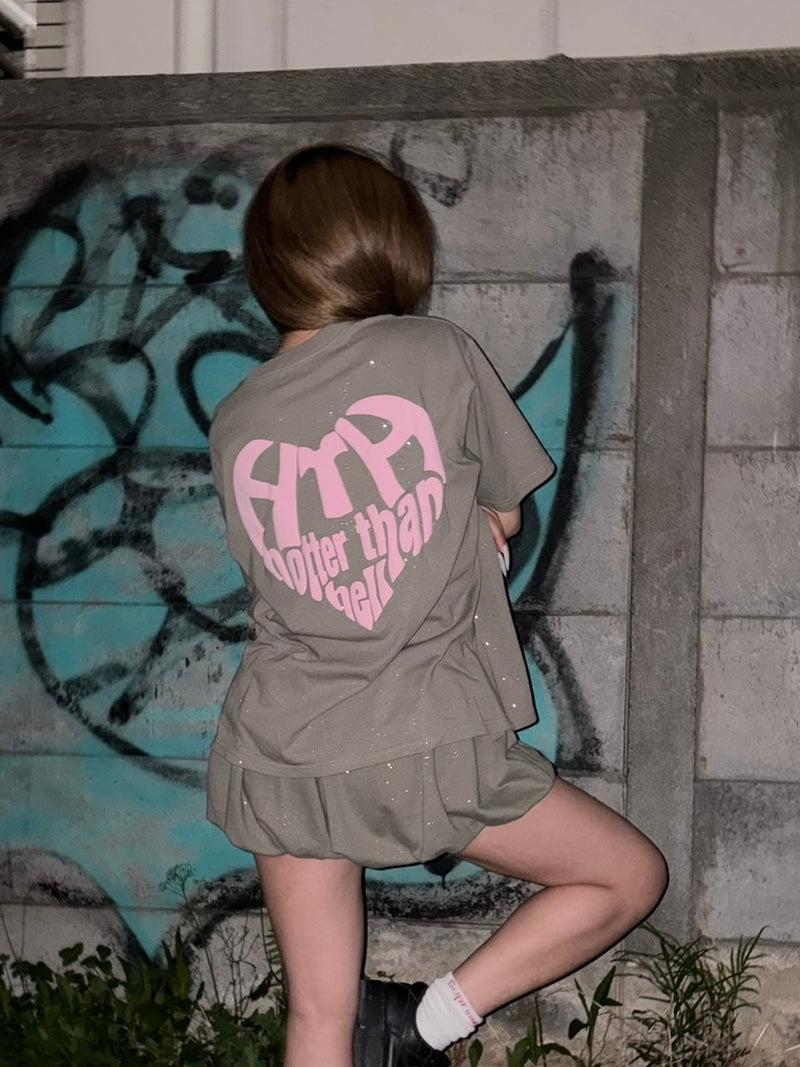 GLITTER HEART LOGO TEE – YZ