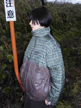 チェックのダウンジャケット 
