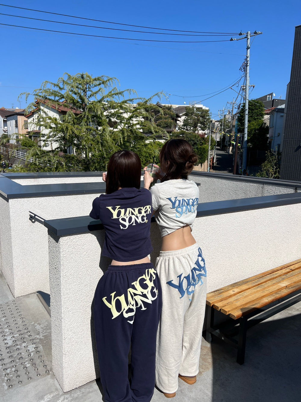 Gradation universal logo special pack sweat set up – YZ