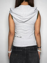 SLEEVELESS STRIPED HOODIE 