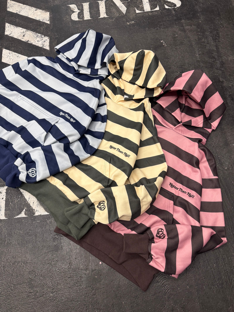 border heart logo hoodie