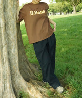 outline stitch logo tee