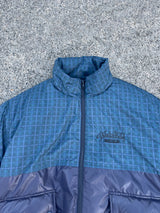 チェックのダウンジャケット 