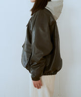 フェイクレザーブルゾン