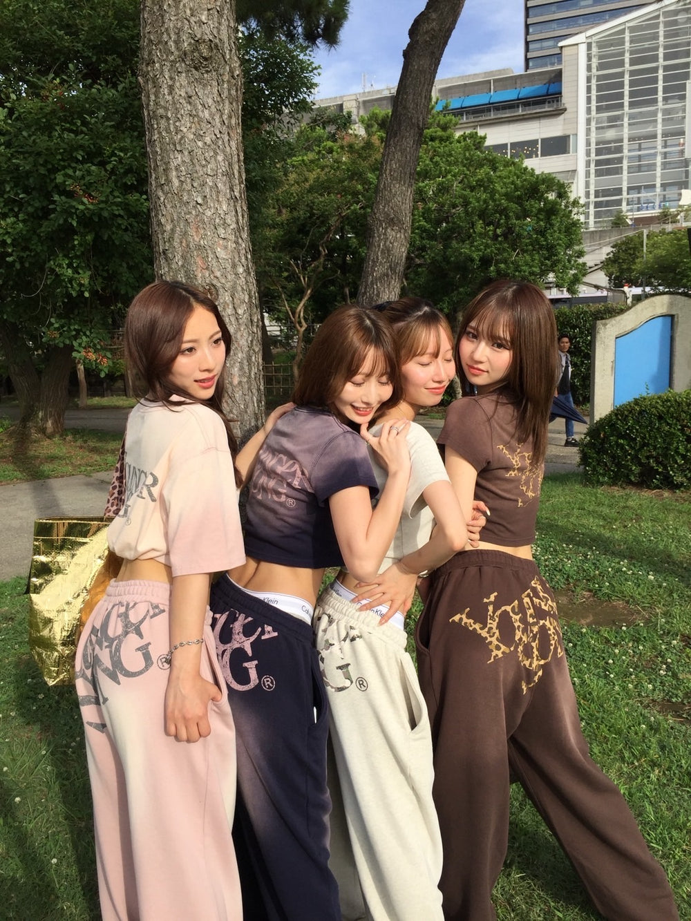 【ストリート系、韓国発】SCULPTOR刺繍ロゴビーニー古着ユニセックス. ストリート系、韓国発】SCULPTOR刺繍ロゴビーニー古着ユニセックス.