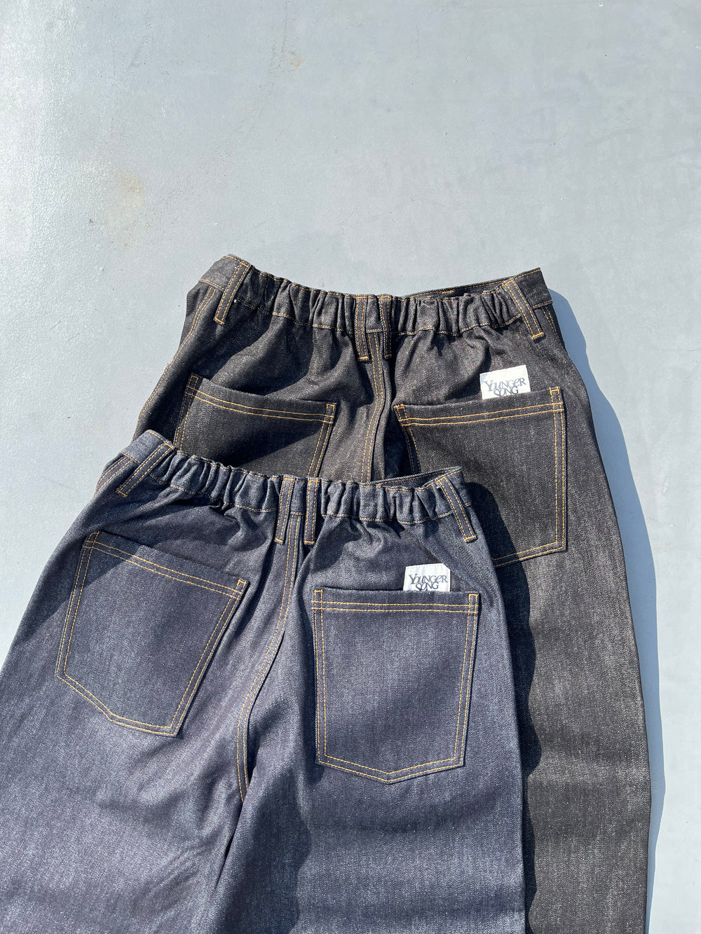 Rigid over tuck buggy denim – YZ