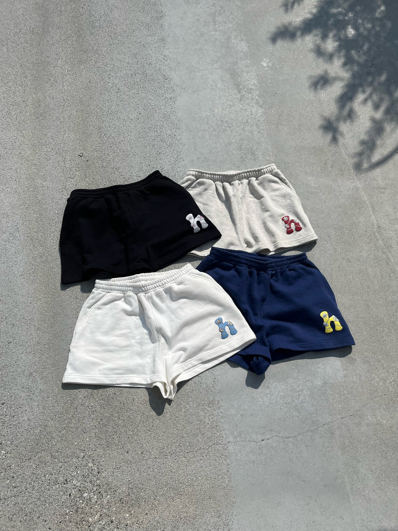 h flower logo short sleeve set up