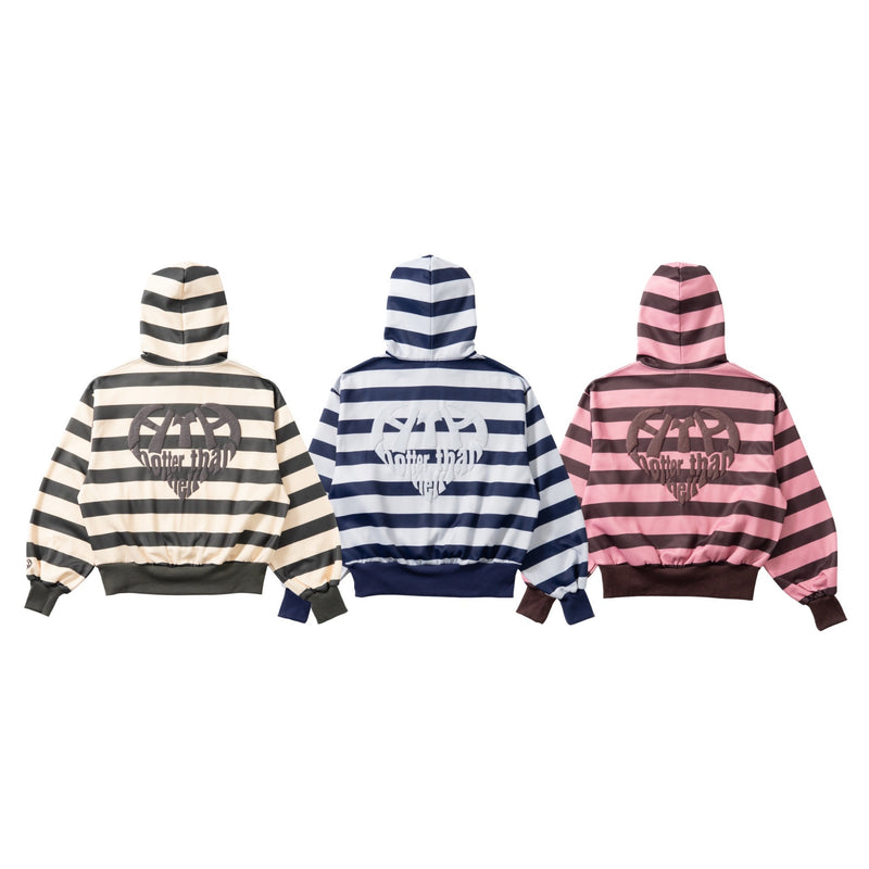 border heart logo hoodie