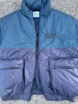 チェックのダウンジャケット 