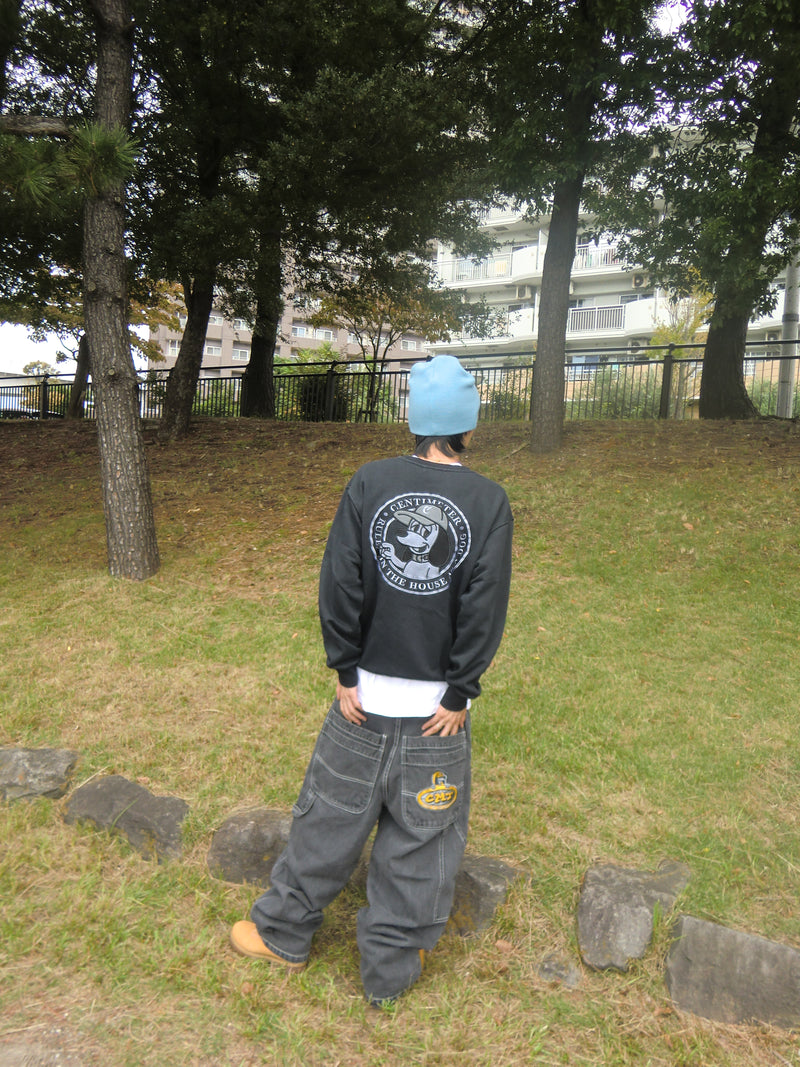 circle logo sweat