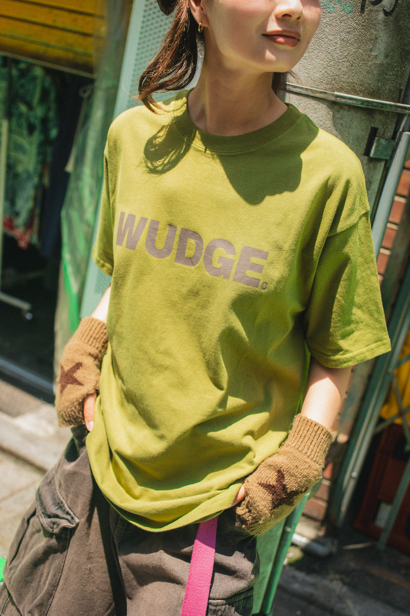 WUDGE B LOGO T-SHIRTS