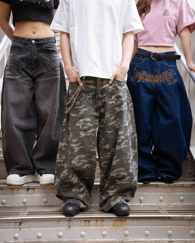 Tribal logo balloon baggy pants