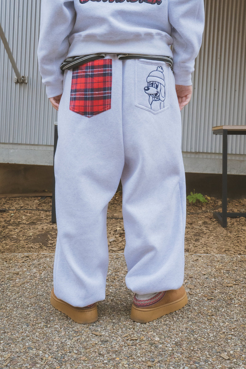 CMT ruler check sweat pants