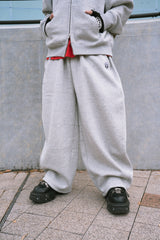 Volume baggy sweat pants