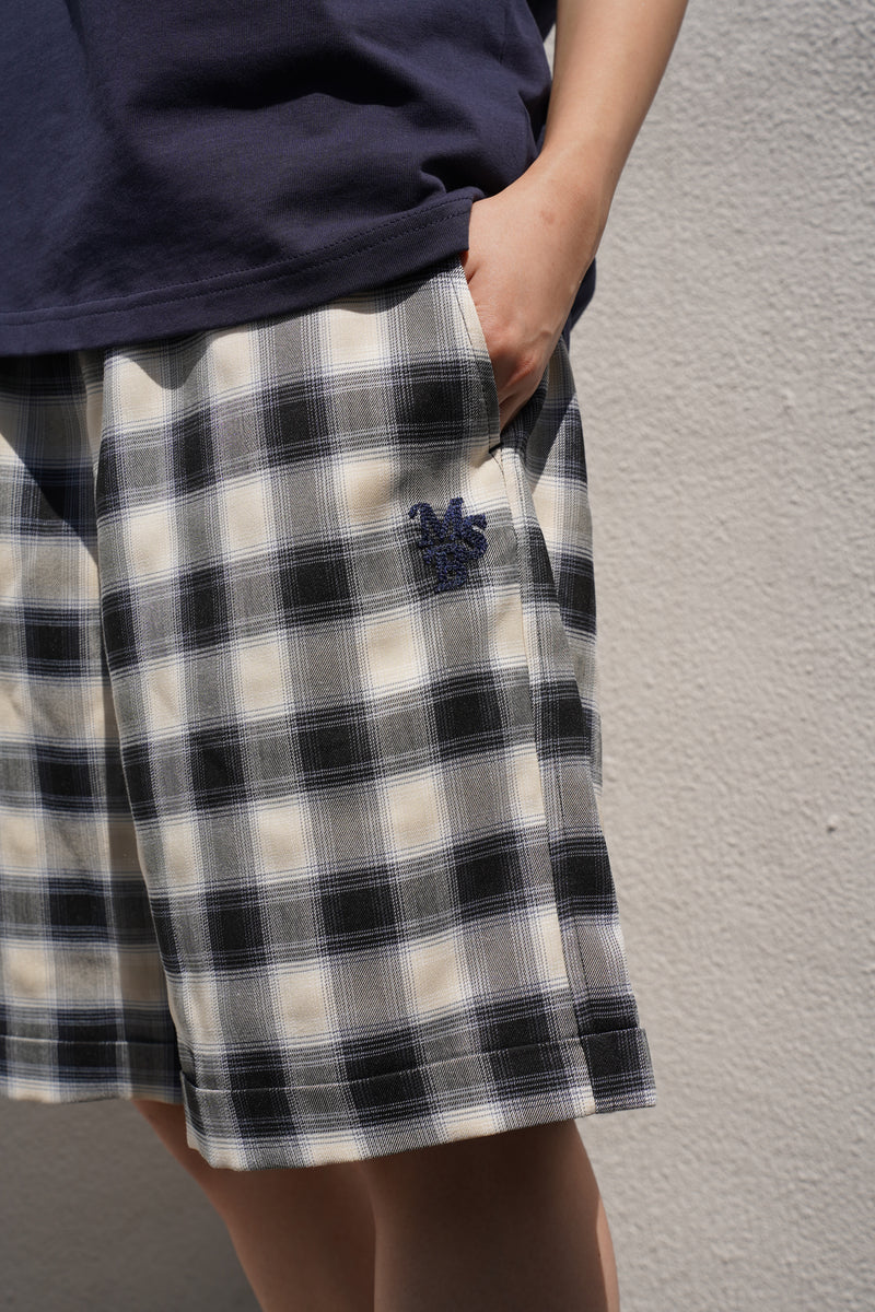 Relaxed Check Shorts