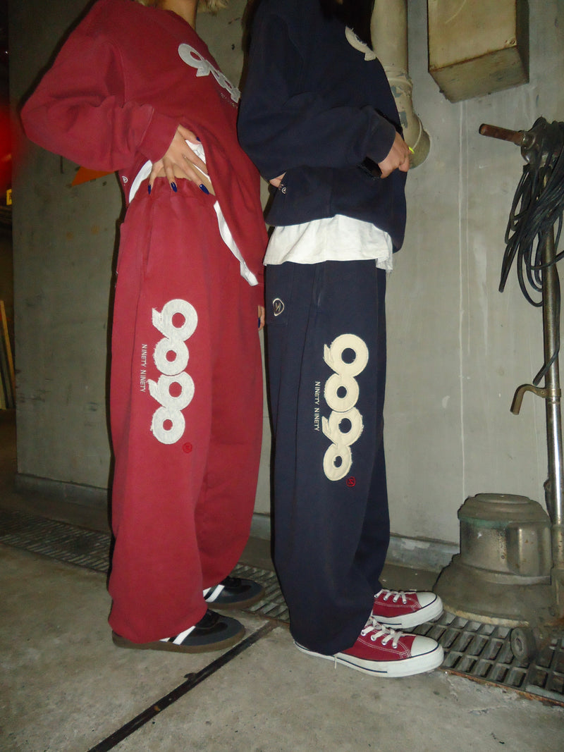 9090 OG Logo Patched Sweat Pants