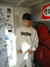 9090 OG Logo Patched Crewneck Sweat