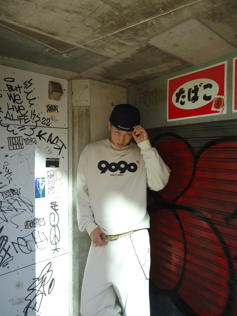 9090 OG Logo Patched Crewneck Sweat