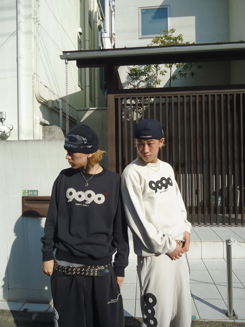 9090 OG Logo Patched Crewneck Sweat