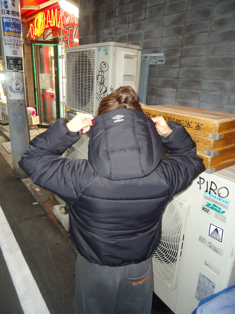 9090 × umbro Removable Hood Puffer Jacket（発送予定：2024年11月上旬〜）