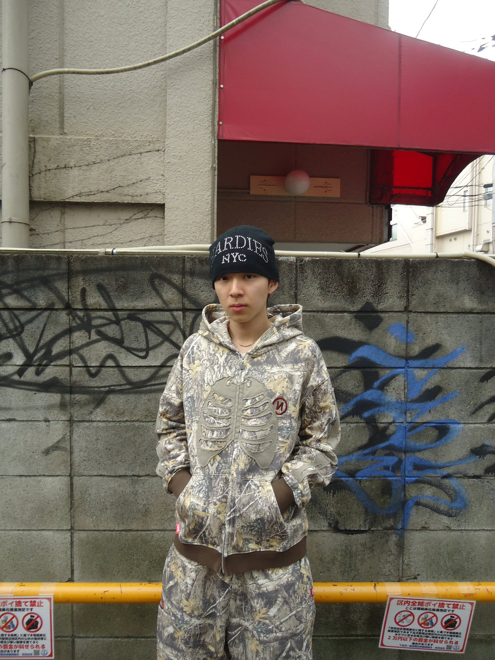 ジェニ genzai Zip Hoodie – YZ