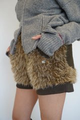 volume fur short pants