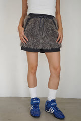 volume fur short pants