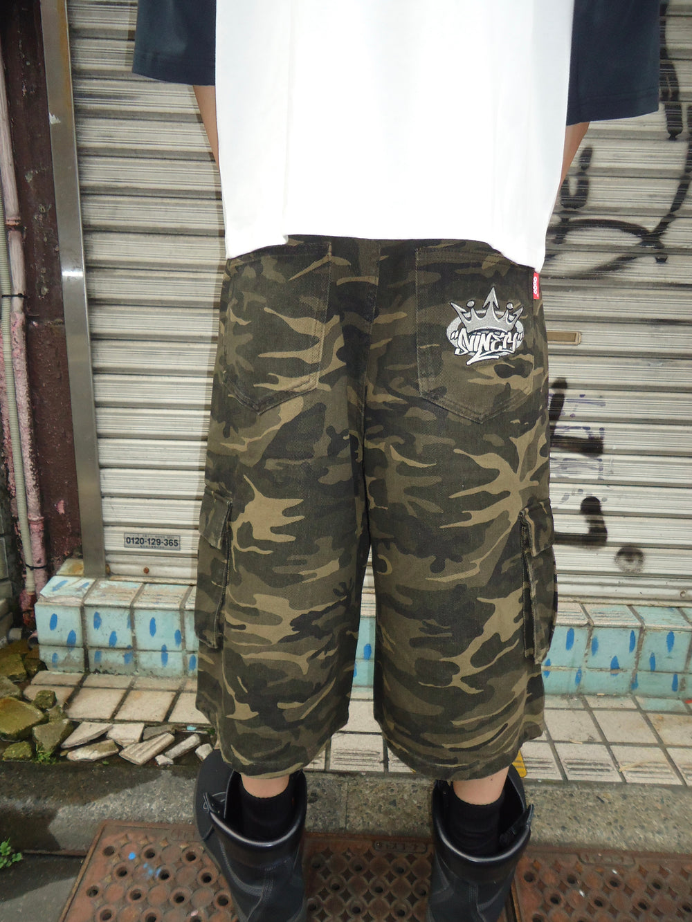 King Logo Assort Cargo Shorts – YZ