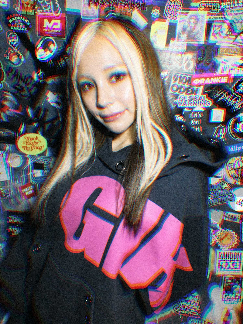 Girl Logo Pullover Hoodie – YZ