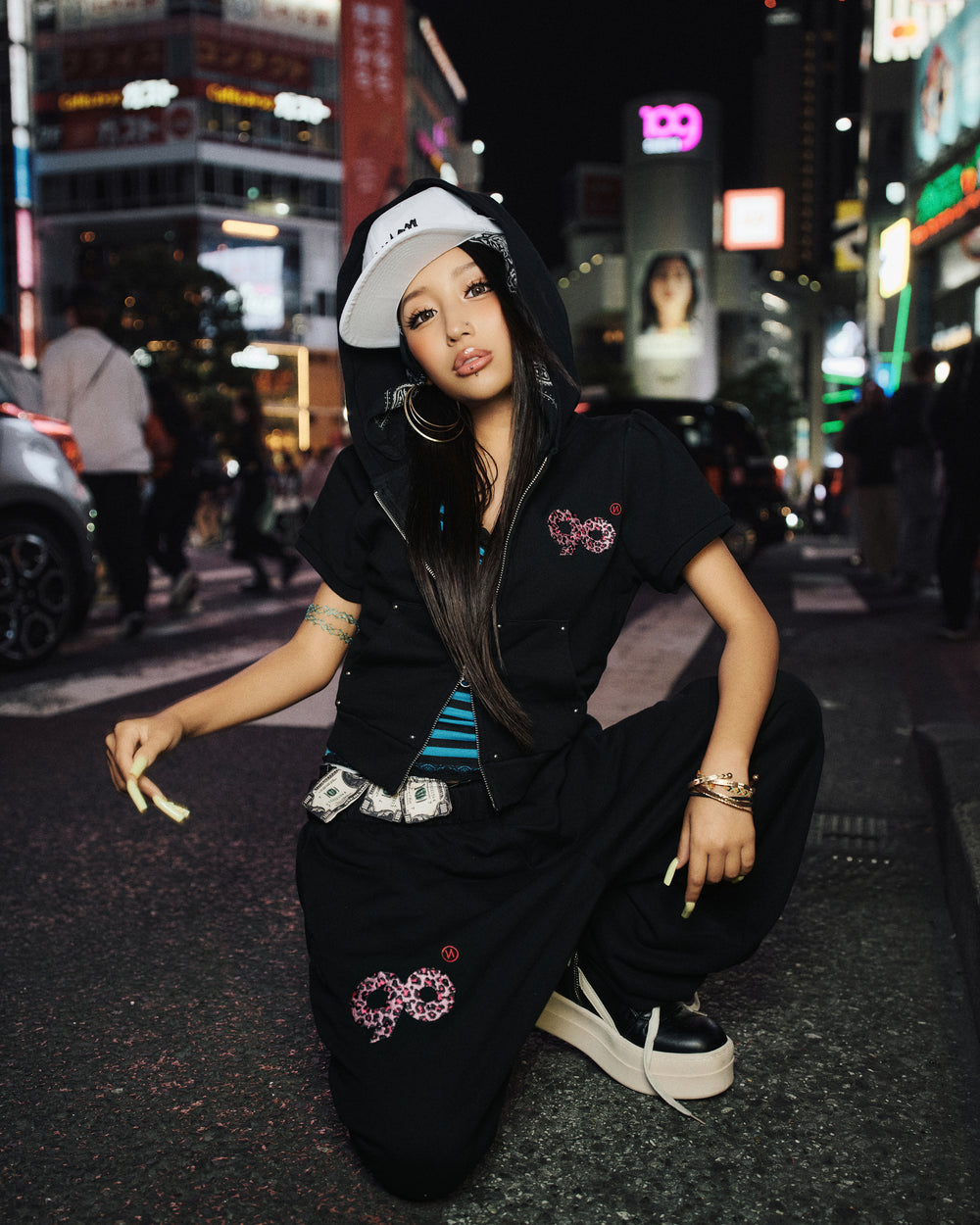 90 Logo Girl Short Sleeve Zip Hoodie – YZ