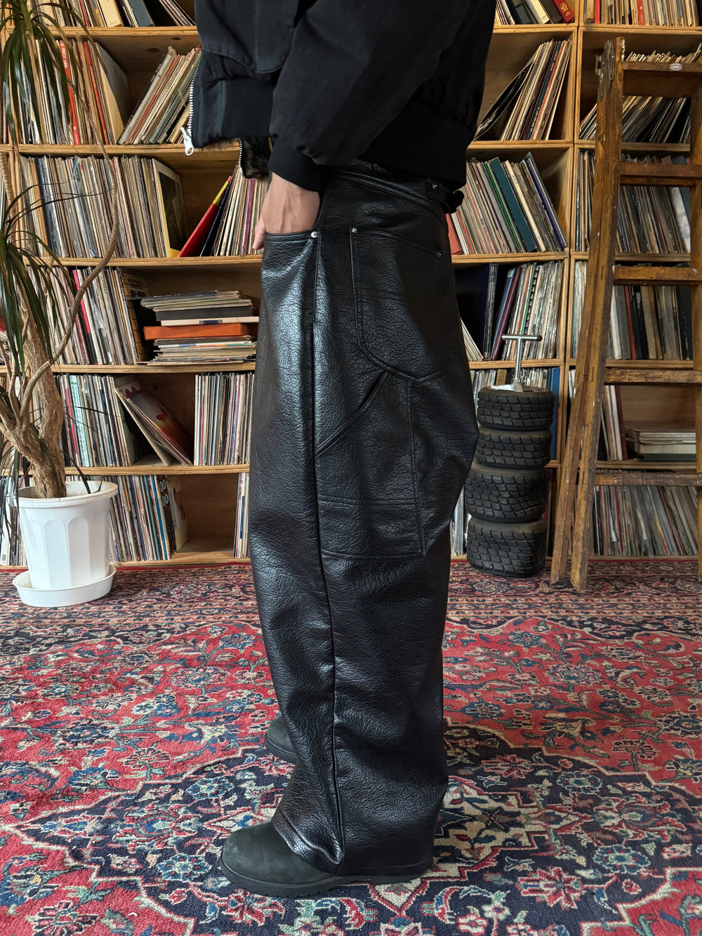 Ballsy Painter Faux Leather Baggy Pants – YZ