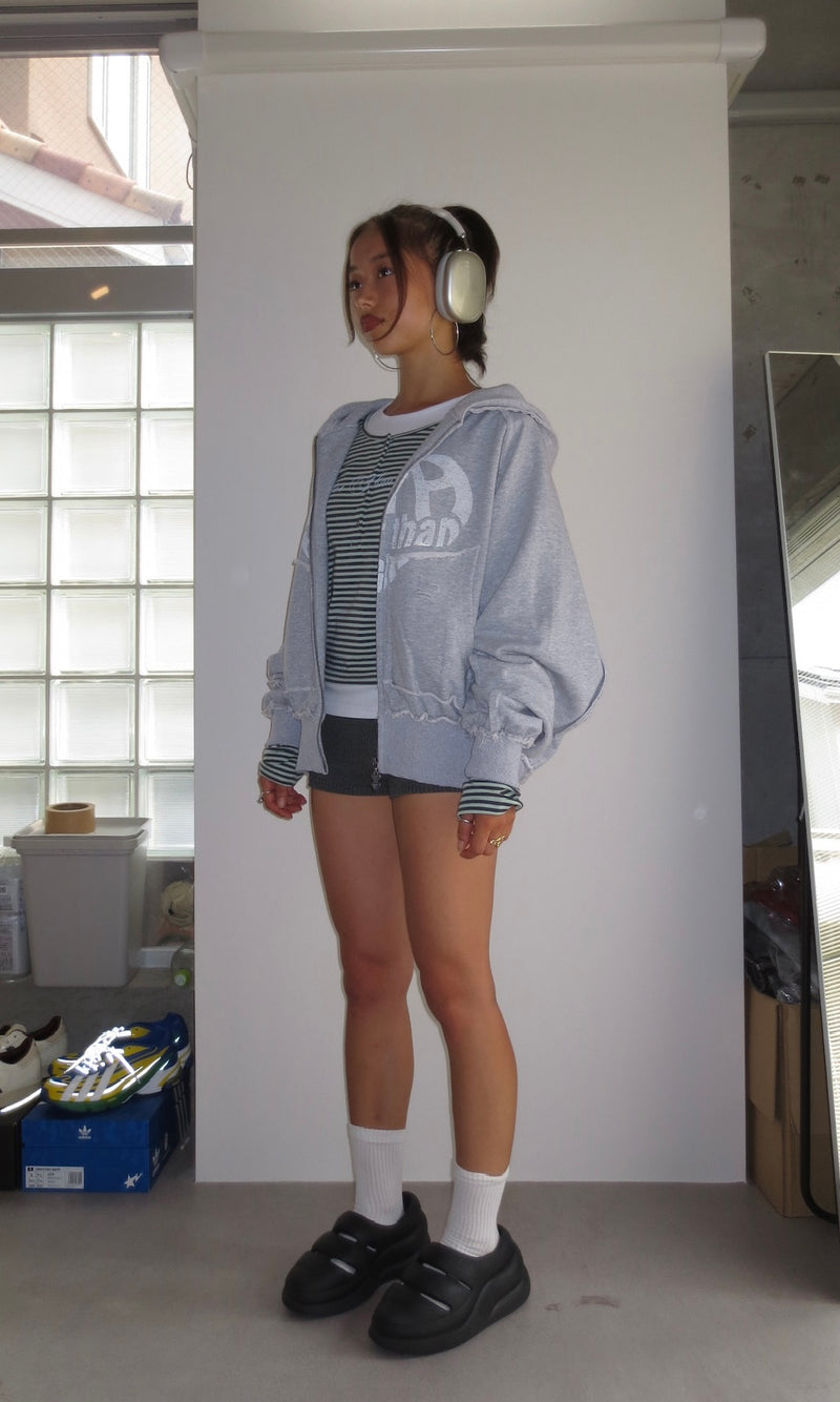 heart logo damage zip hoodie