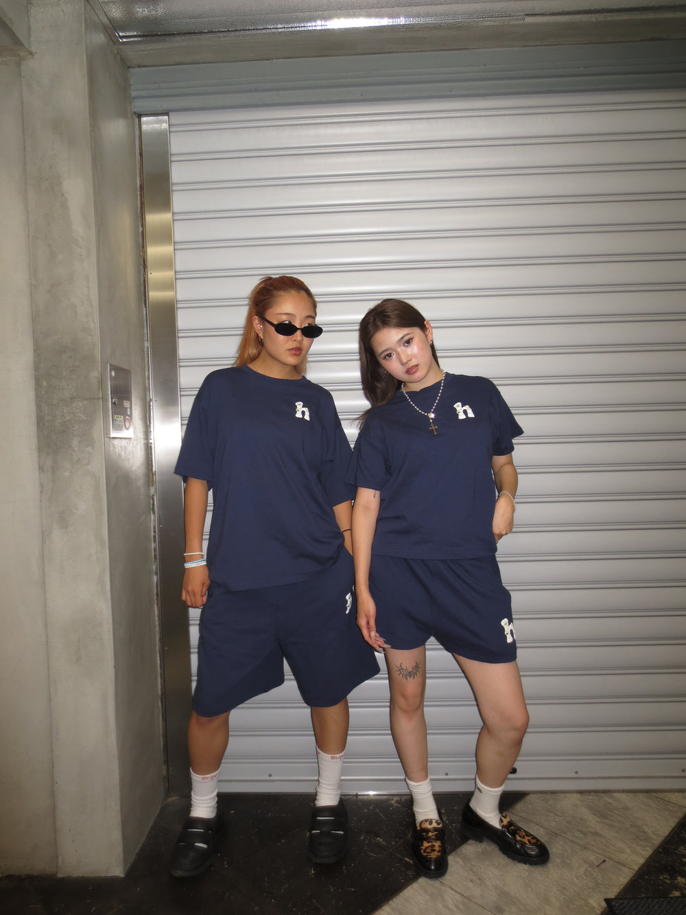 h flower logo short sleeve set up – YZ