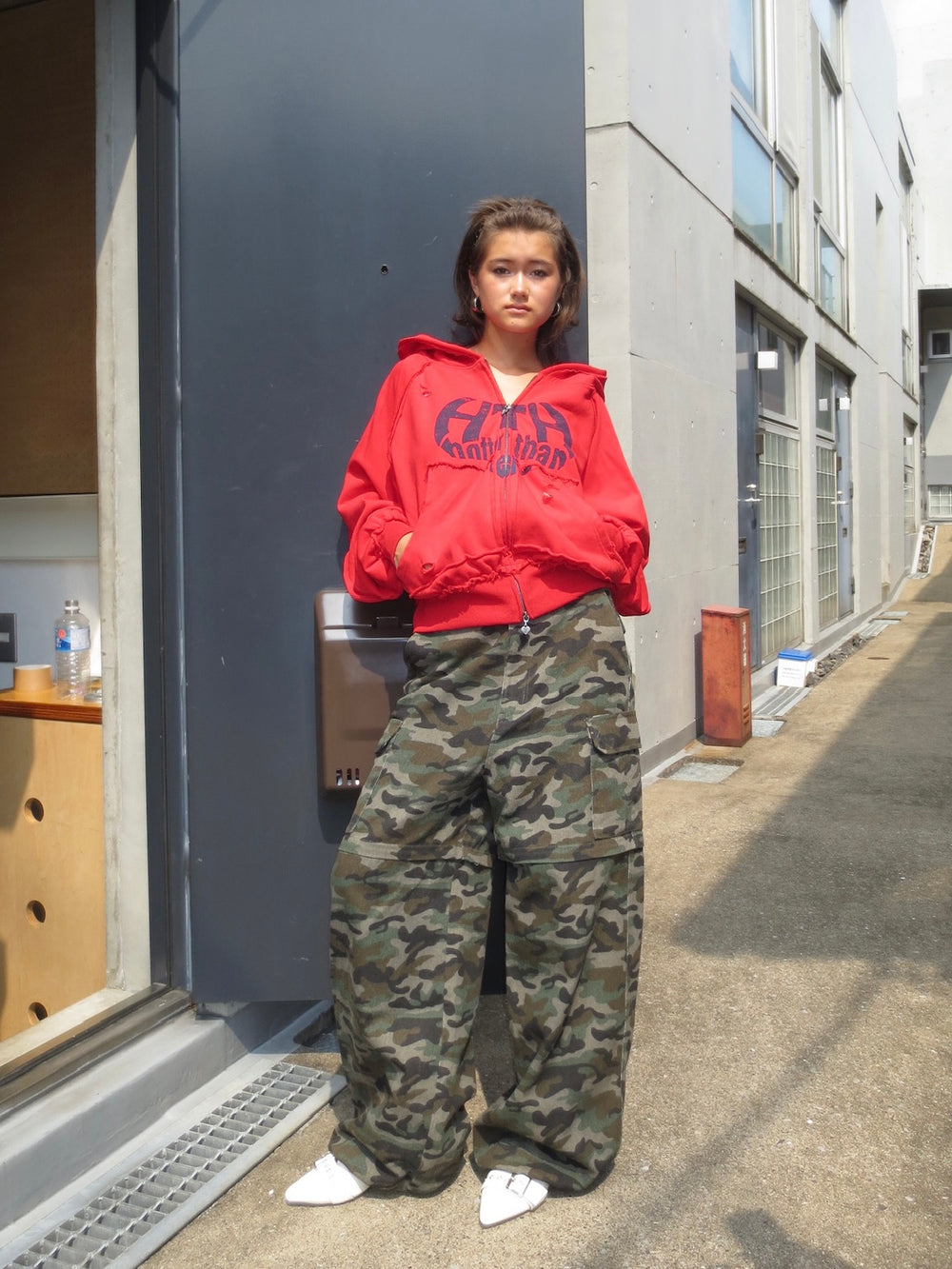 heart logo damage zip hoodie – YZ