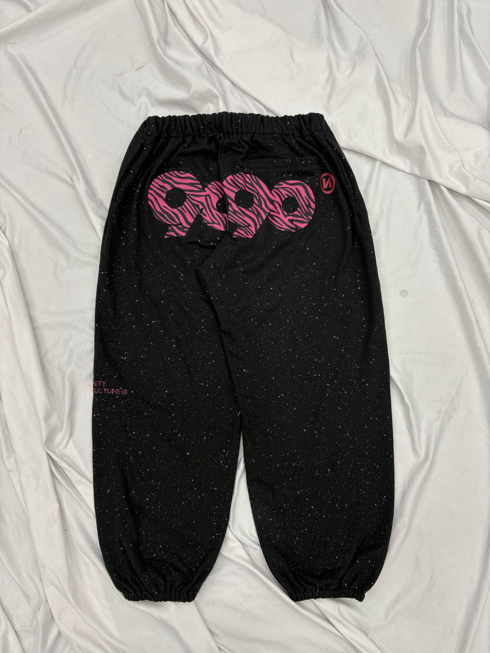 90 Logo Glitter Sweat Pants – YZ