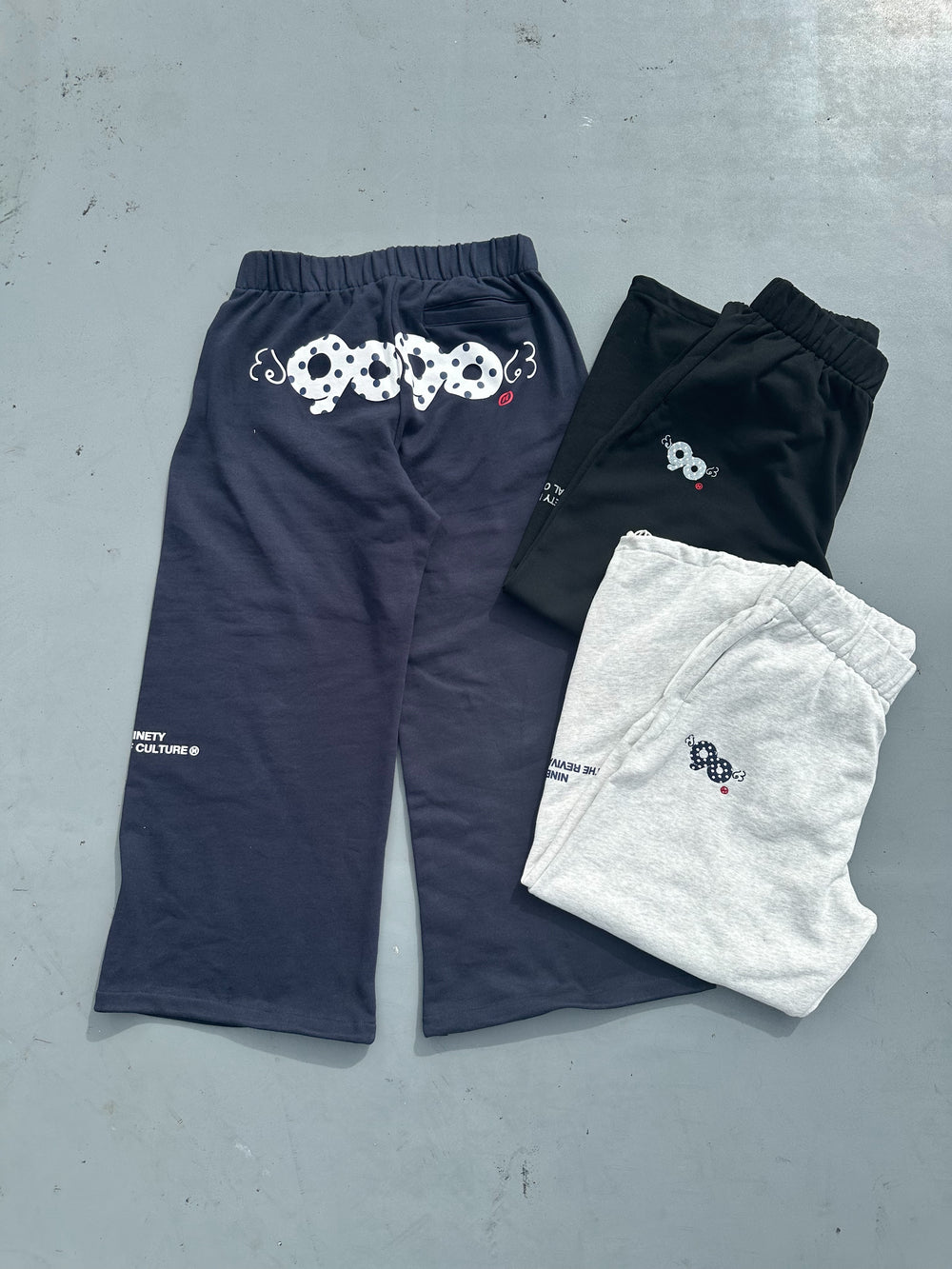 90 Logo Dot Sweat Pants – YZ