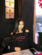 OG 로고 발렌타인 오프숄더 스웨트 