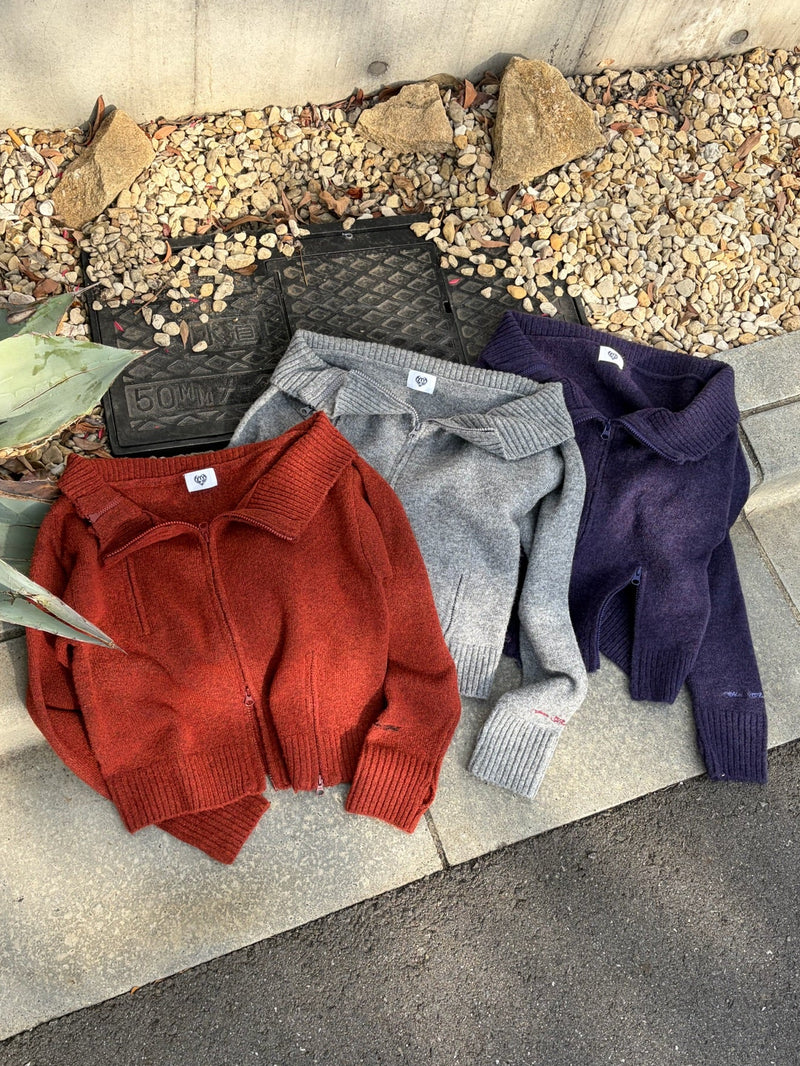 off shoulder zip knit