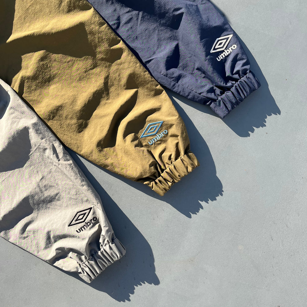 9090 × umbro Raglan Anorak – YZ 9090 × umbro Raglan Anorak – YZ