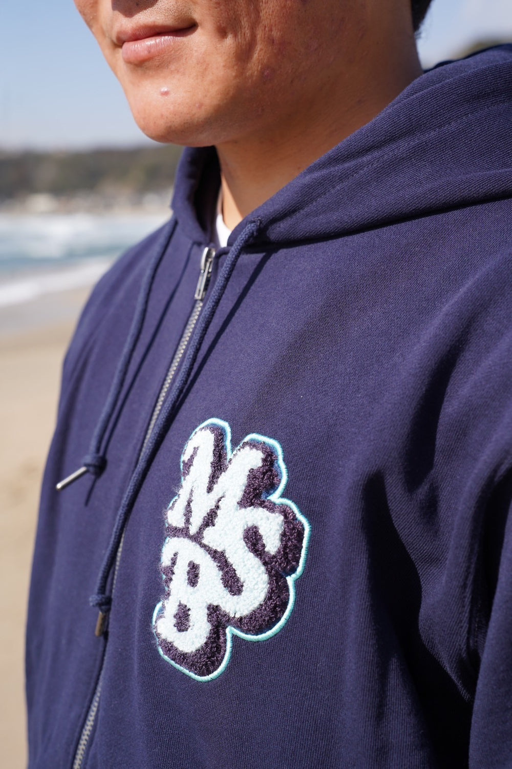 Wappen zip hoodie – YZ
